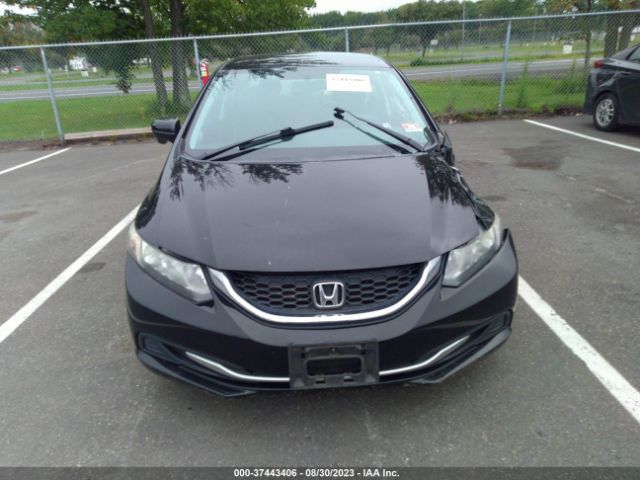 19XFB2F77FE222569 Honda Civic Sedan Se