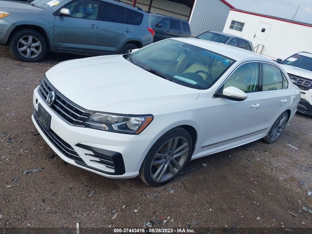 1VWAS7A3XGC067694 Volkswagen Passat 1.8t R-line W/comfort Pkg