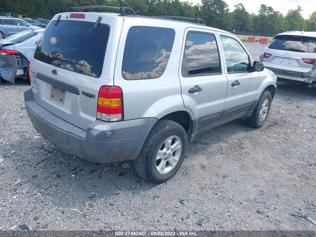 2005 FORD ESCAPE XLT VIN: 1FMYU03155DA12393