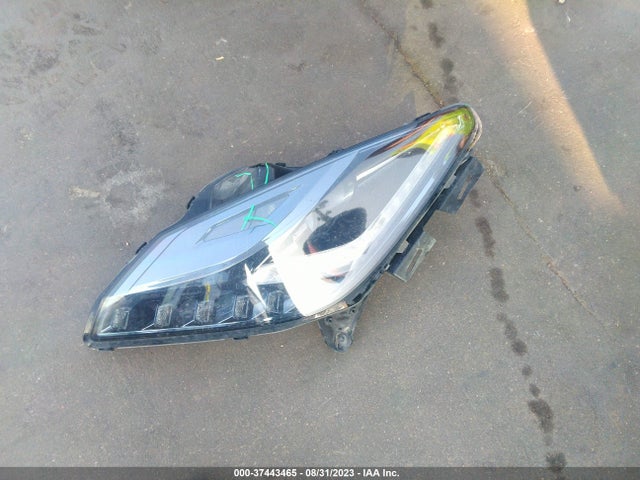 2015 CHEVROLET CORVETTE 1LT VIN: 1G1YB2D76F5110216