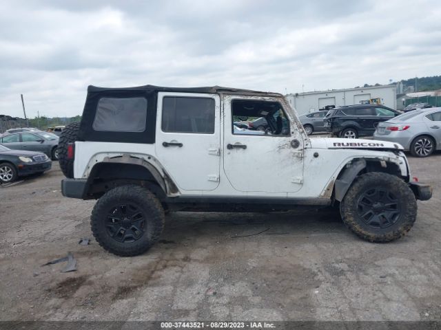 1C4BJWDG4EL207044 Jeep Wrangler Unlimited Sport