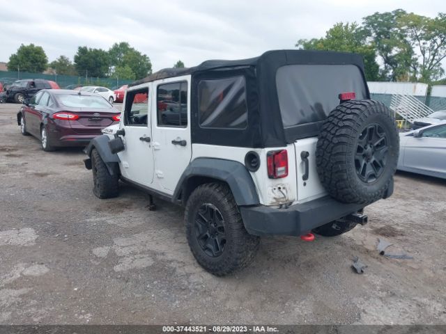 1C4BJWDG4EL207044 Jeep Wrangler Unlimited Sport