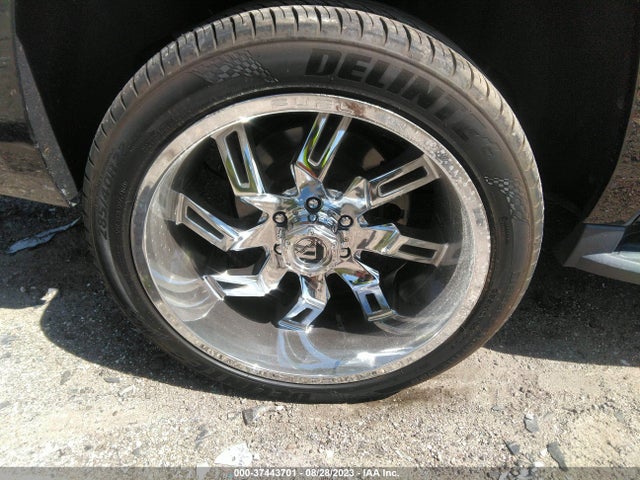 Chevrolet Suburban Ls 2019 1GNSCGKC4KR301196 Image 12