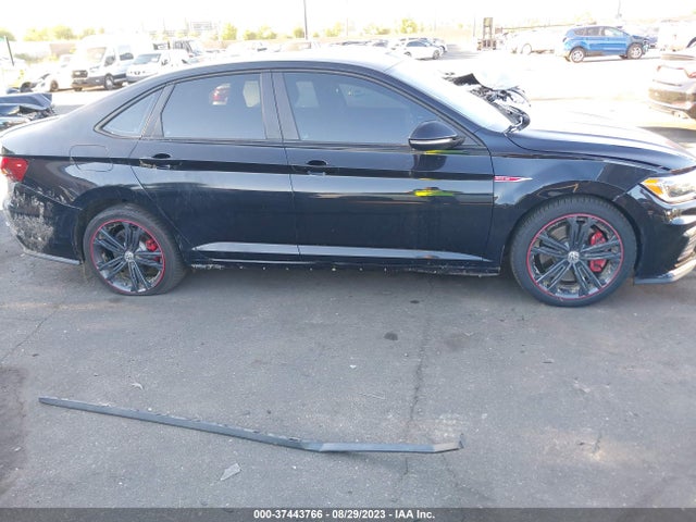 3VW6T7BU5KM149530 Volkswagen Jetta Gli 35th Anniversary Edition