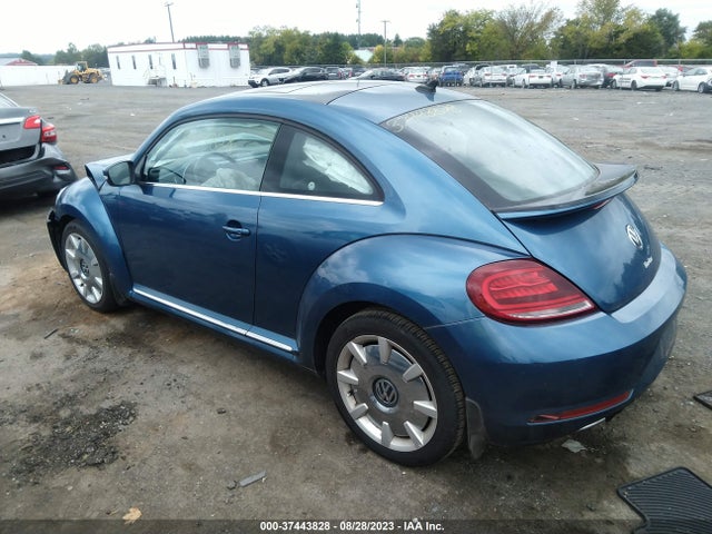 3VWJD7AT7JM728744 Volkswagen Beetle Se