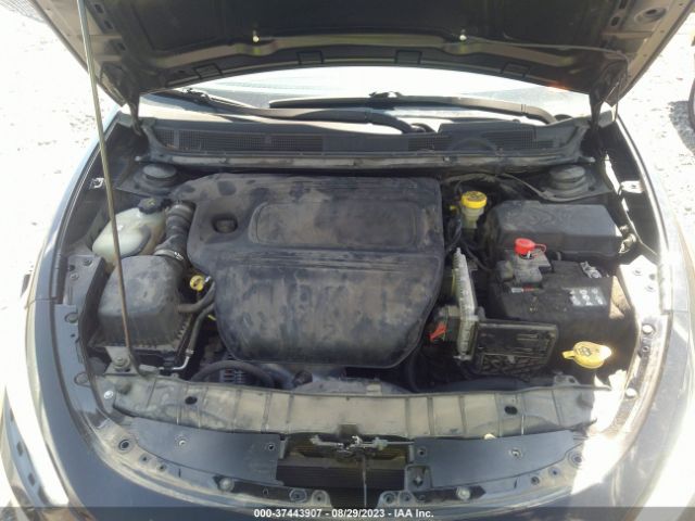 1C3CDFAA9GD564832 Dodge DART SE