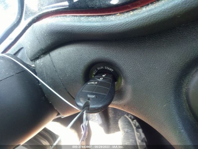 1C3CDFAA9GD564832 Dodge DART SE