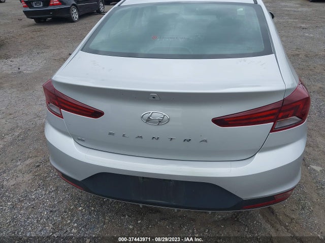 Hyundai ELANTRA SE 2019 5NPD74LF5KH442623 Image 12