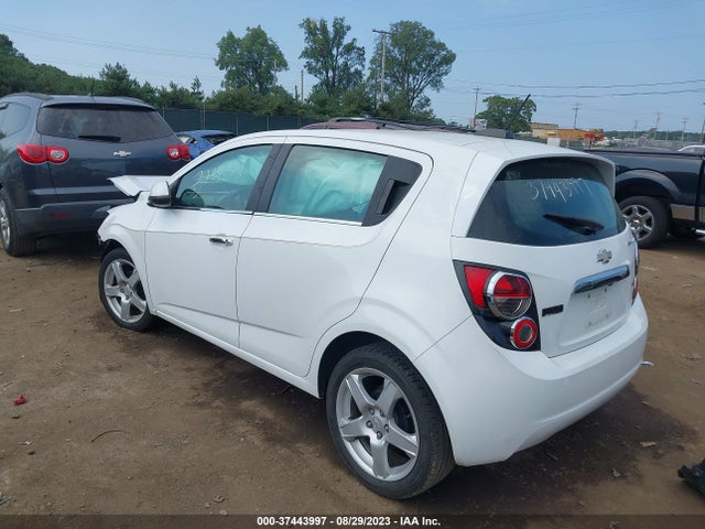 Chevrolet SONIC LTZ 2015 1G1JE6SB5F4124959 Image 3