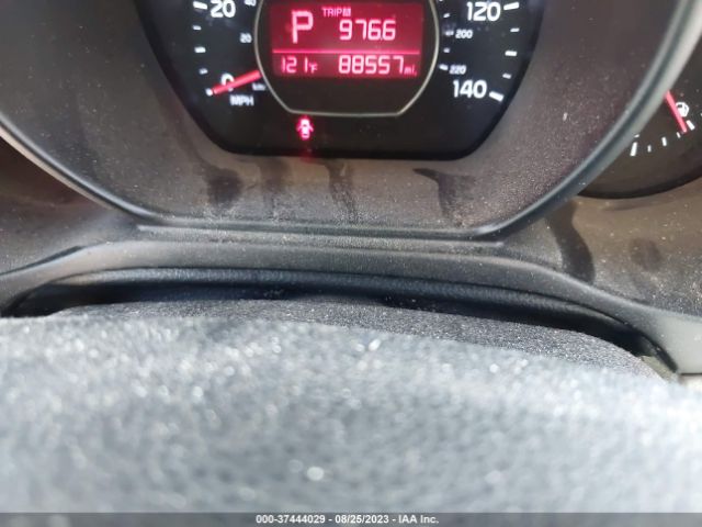 KNDJN2A24E7044549 KIA Soul Base