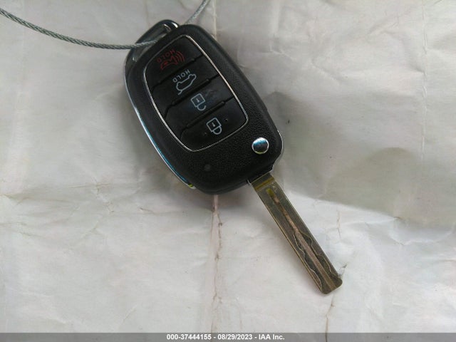 Hyundai TUCSON SE 2019 KM8J2CA45KU968068 Image 11