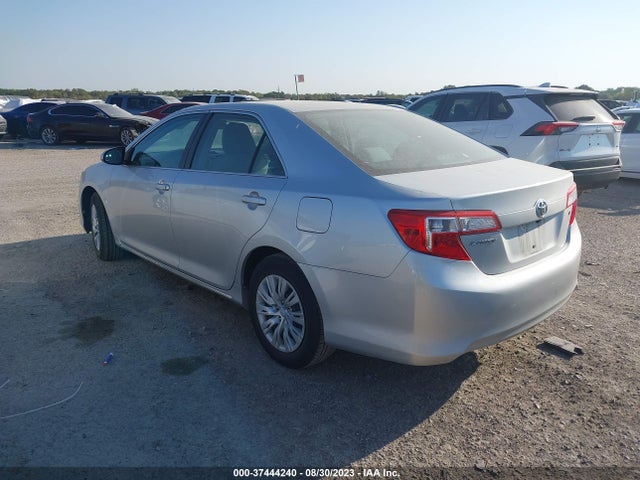 2013 TOYOTA CAMRY LE VIN: 4T4BF1FK2DR294992