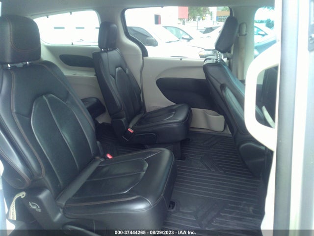 2C4RC1EG4HR713124 Chrysler Pacifica Touring-l Plus