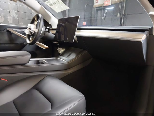 7SAYGDEE0PA126459 Tesla Model Y Long Range