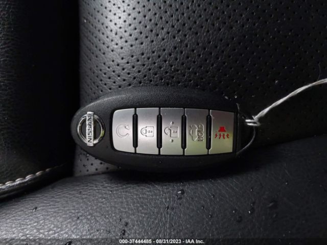 1N4AA6AP8JC394708 Nissan MAXIMA SL