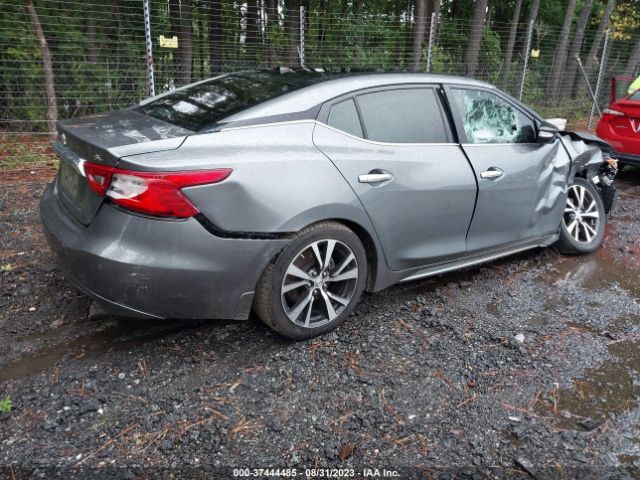 1N4AA6AP8JC394708 Nissan MAXIMA SL