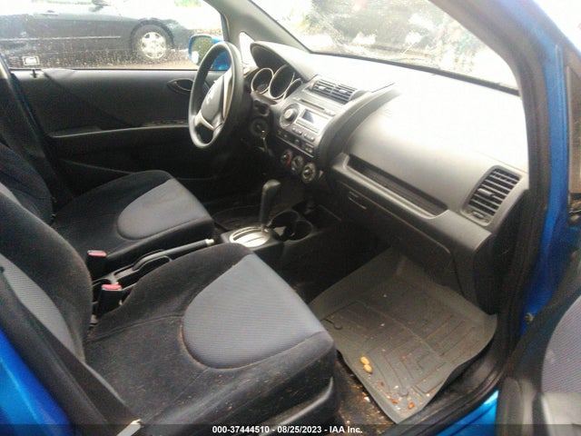 2007 HONDA FIT VIN: JHMGD38447S044835