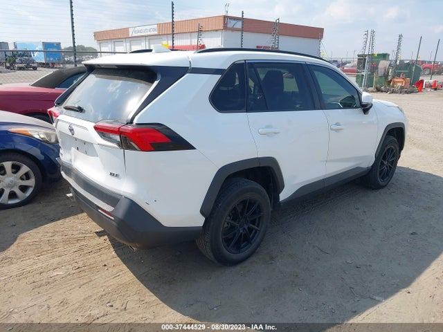 2020 TOYOTA RAV4 XLE VIN: 2T3W1RFV1LC051359