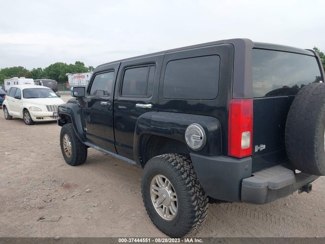 2006 HUMMER H3 VIN: 5GTDN136268298059