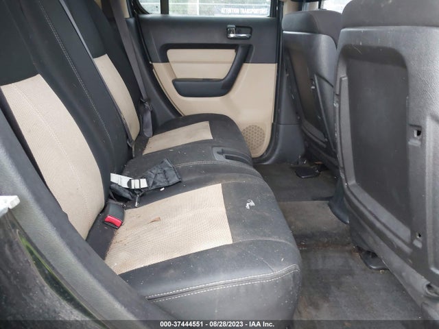 2006 HUMMER H3 VIN: 5GTDN136268298059