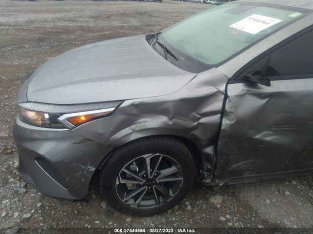 3KPF24AD0NE456849 KIA Forte Lxs