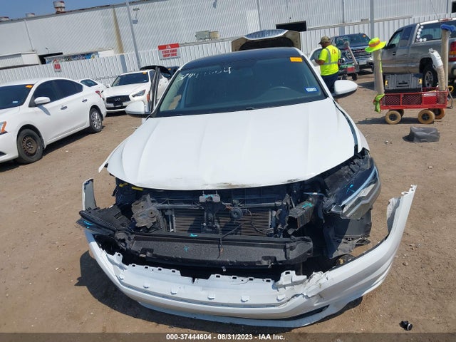 3VWCB7BU8KM216028 Volkswagen Jetta S/se/r-line