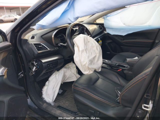 JF2GTAMC3J8305464 Subaru Crosstrek Limited