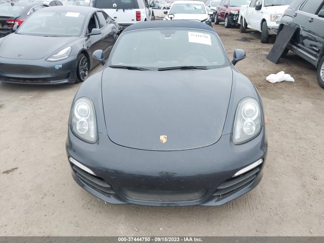 2015 Porsche Boxster, VIN: WP0CA2A84FS120908