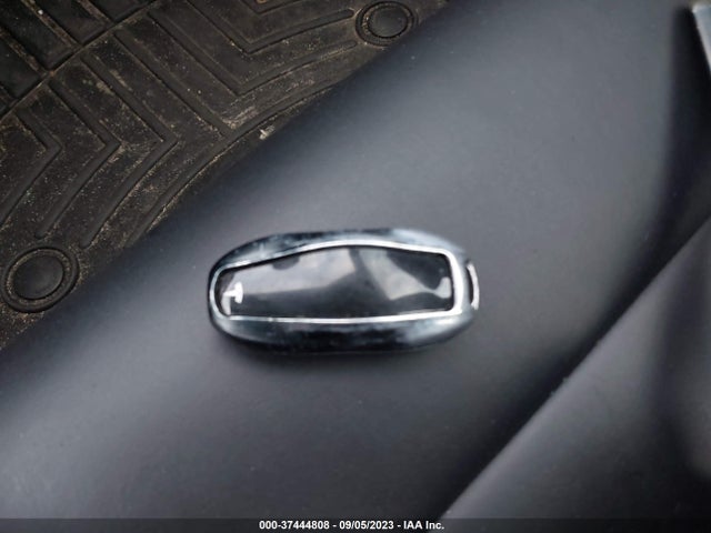 Tesla MODEL S 2019 5YJSA1E21KF339778 Image 11