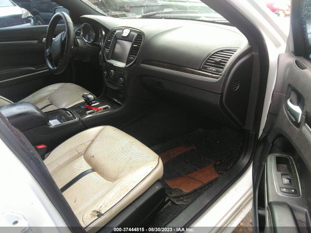 2013 CHRYSLER 300 MOTOWN VIN: 2C3CCAAG8DH743596