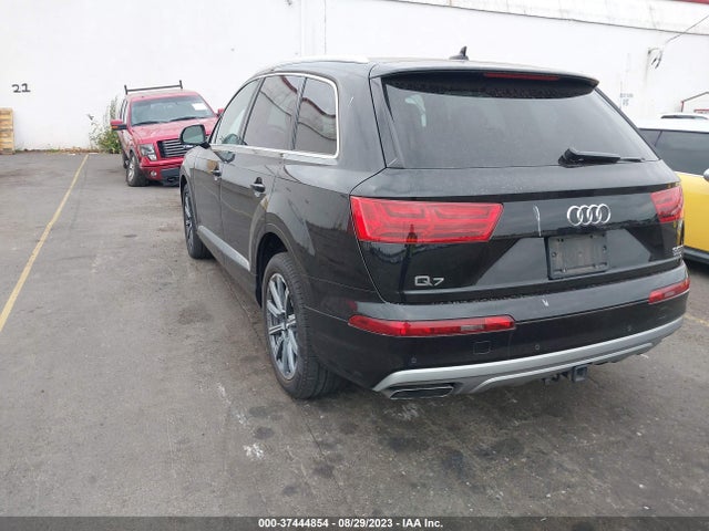 WA1LAAF73HD014588 Audi Q7 Premium Plus