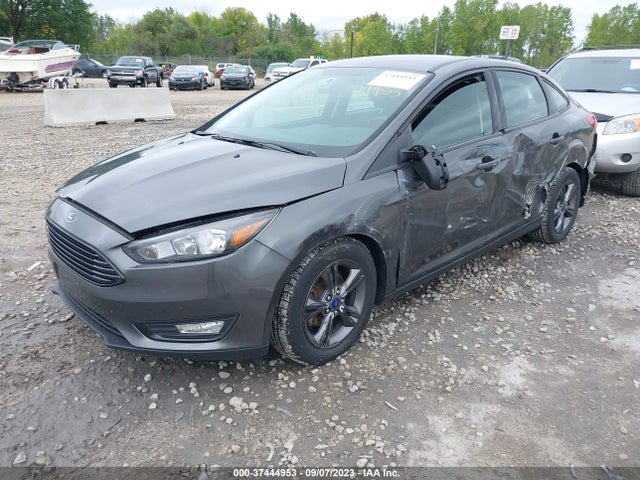 Ford FOCUS SE 2017 1FADP3FE2HL329090 Image 2