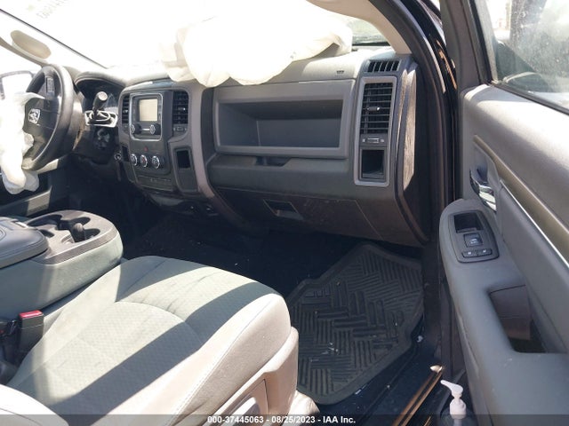 3C6JR6AT3EG116941 RAM 1500 Express