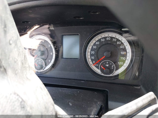 3C6JR6AT3EG116941 RAM 1500 Express