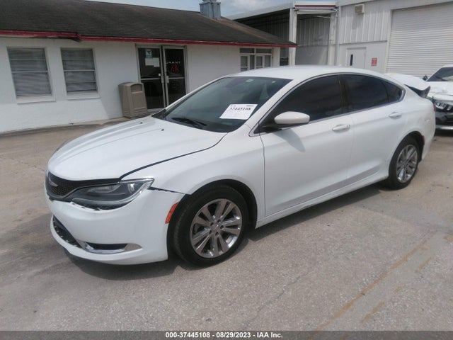 Chrysler 200 Limited Platinum 2016 1C3CCCAB5GN195701 Image 2