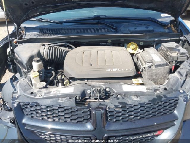2C4RDGEG1JR223696 Dodge Grand Caravan Gt
