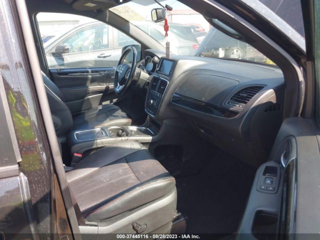 2C4RDGEG1JR223696 Dodge Grand Caravan Gt