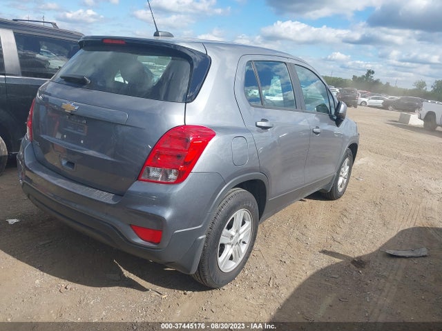 Chevrolet TRAX LS 2020 3GNCJKSB4LL144928 Image 4