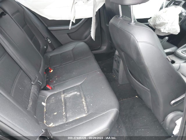 3VWD17AJ4EM443025 Volkswagen Jetta Sedan Se