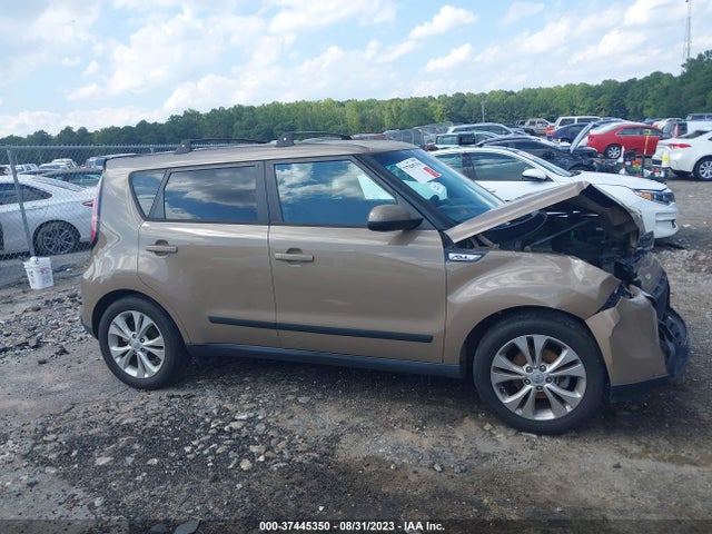 KIA SOUL + 2015 KNDJP3A5XF7135725 Image 14