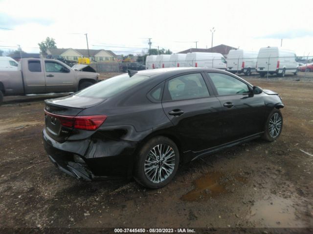 3KPF54AD7PE599971 KIA Forte Gt-line