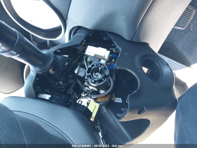 2013 HYUNDAI ELANTRA GLS PZEV VIN: KMHDH4AE6DU883396