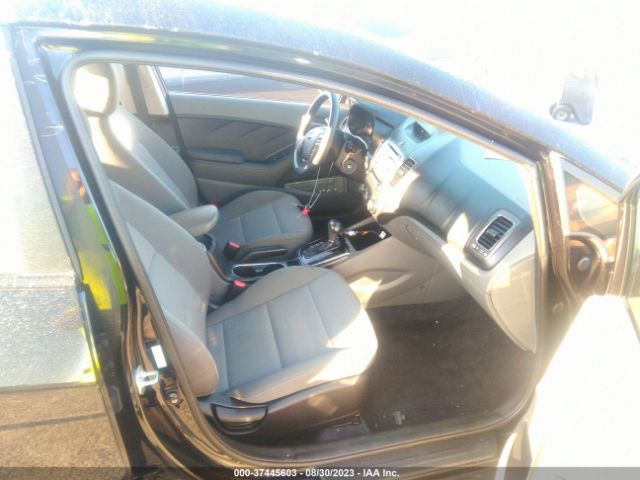 3KPFK4A74JE274091 KIA FORTE LX