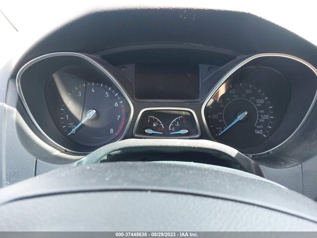 2016 FORD FOCUS TITANIUM VIN: 1FADP3N23GL302440