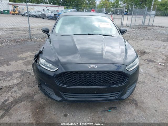 3FA6P0H75GR175111 Ford FUSION SE