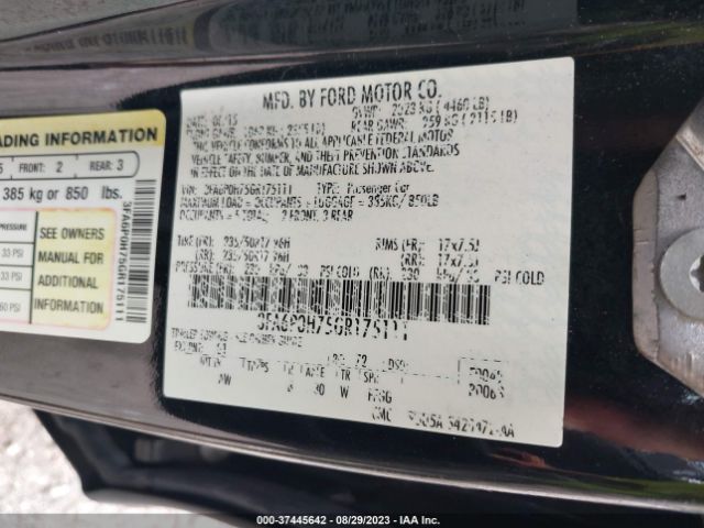 3FA6P0H75GR175111 Ford FUSION SE