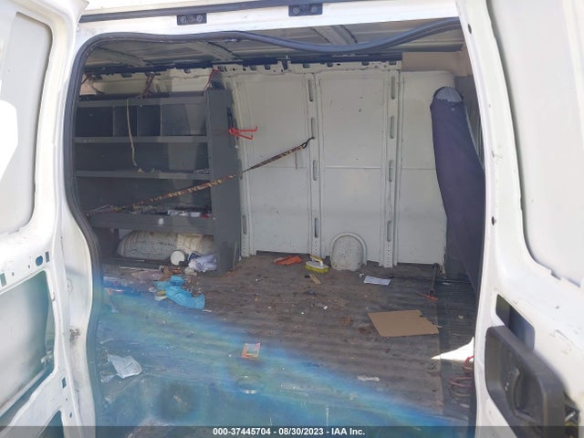 2005 CHEVROLET EXPRESS CARGO VAN VIN: 1GCFG15X851120437