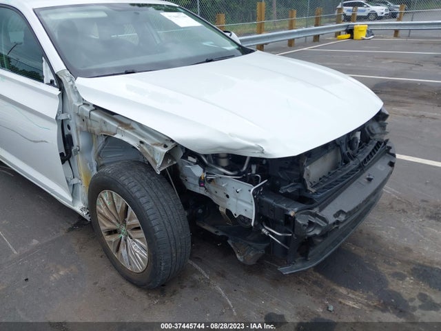 3VWC57BU2KM059913 Volkswagen Jetta S/se/r-line