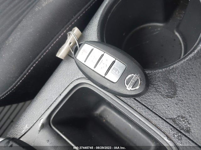 2016 NISSAN SENTRA SV VIN: 3N1AB7AP0GL683918