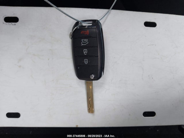 KIA SORENTO LX 2020 5XYPG4A32LG651851 Image 11
